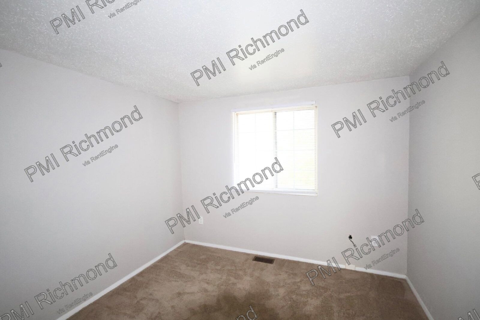 Comfortable 3-Bedroom West End Townhome for Rent! property image