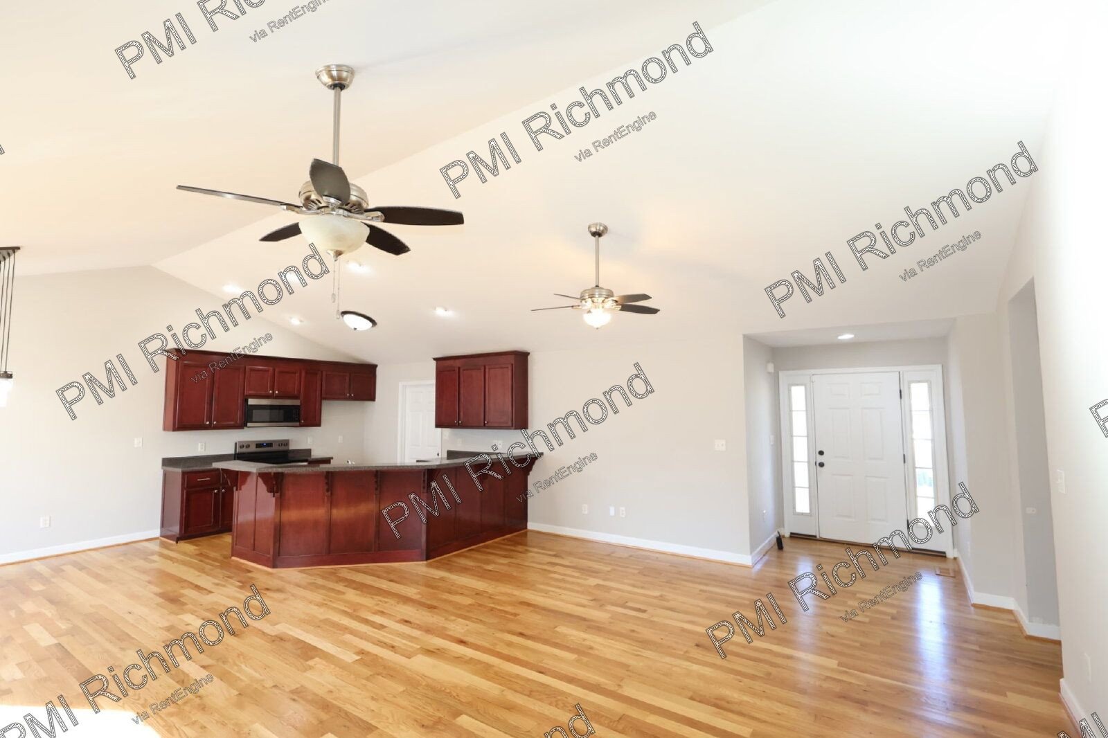 Beautiful 3-Bed Single Family Home in Colonial Heights! property image