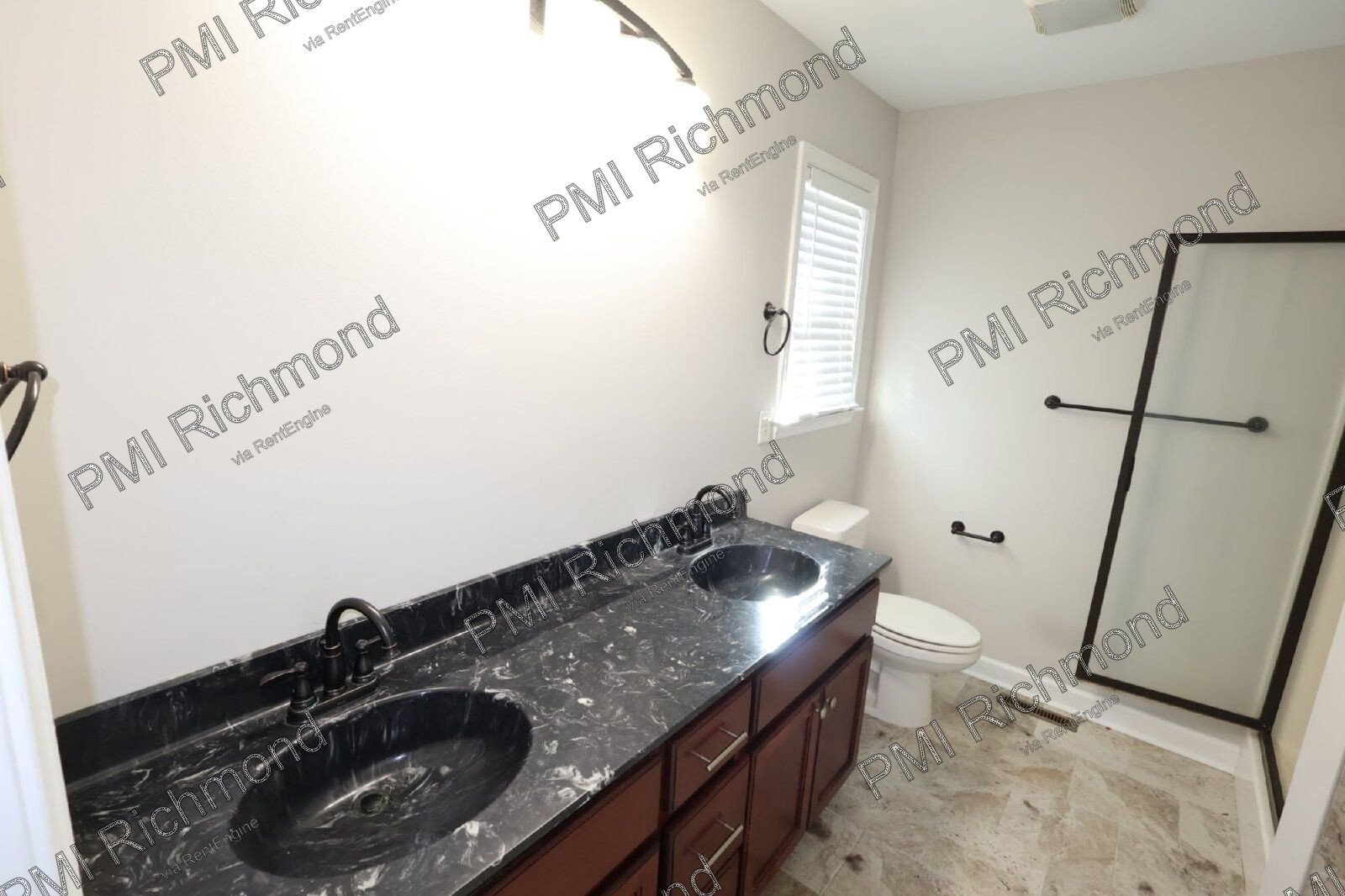 Beautiful 3-Bed Single Family Home in Colonial Heights! property image