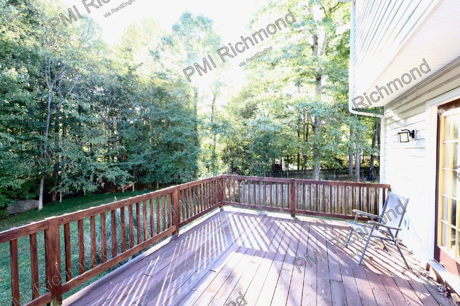 Cute & Cozy 4-Bed Haven in Chesterfield! property image