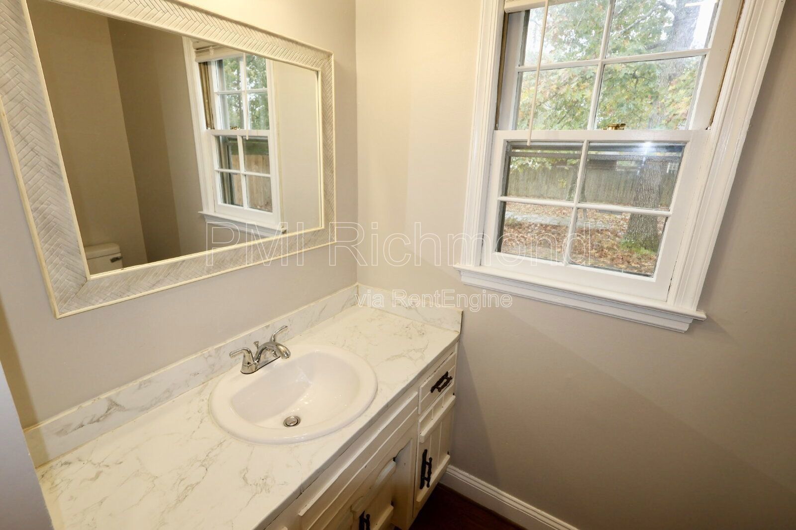 Stylish 4-Bedroom Home in Chester Area! property image