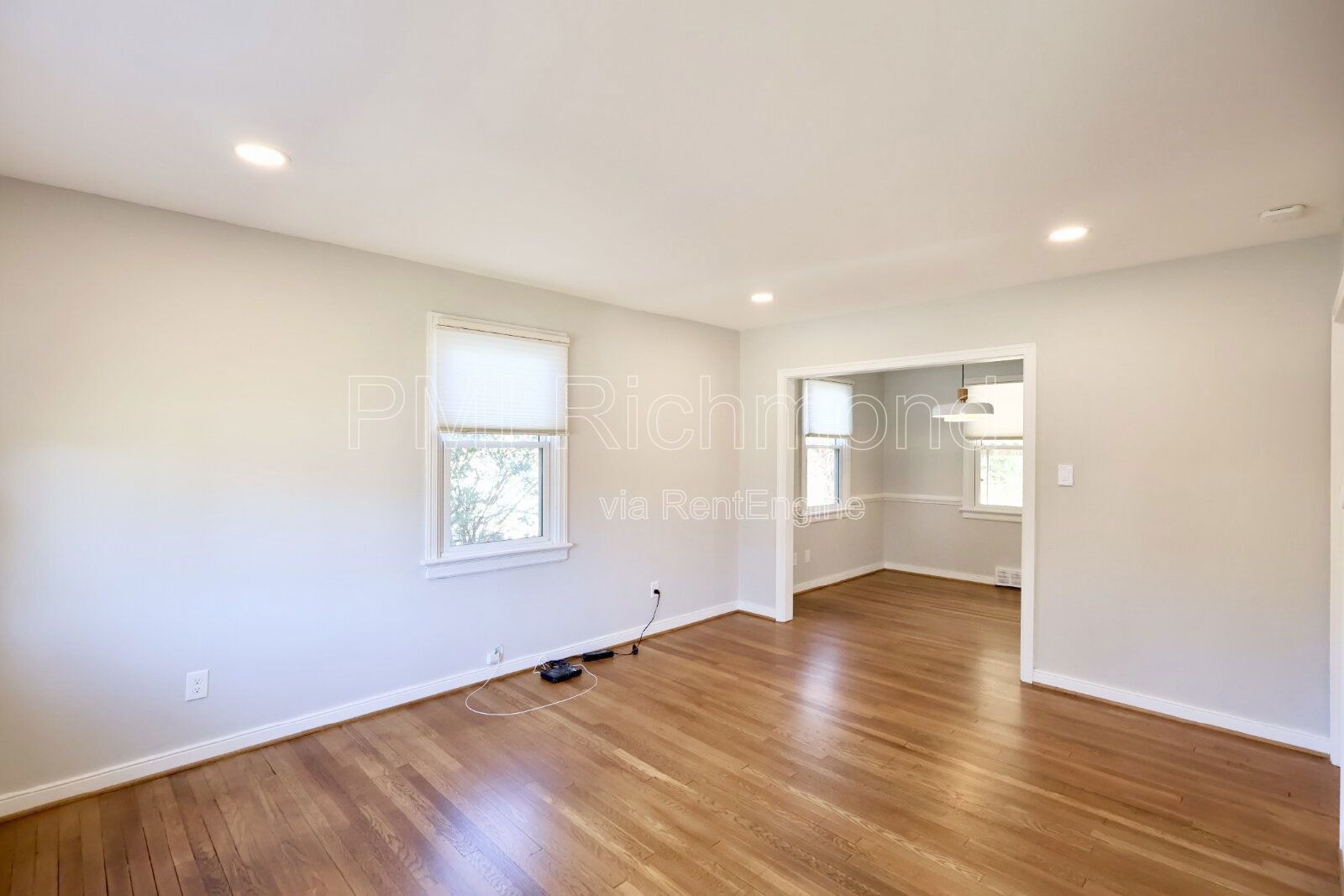 Richmond 3Bed Home with Beautiful Hardwood Floors! property image