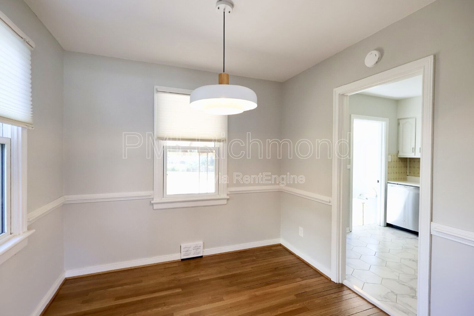 Richmond 3Bed Home with Beautiful Hardwood Floors! property image