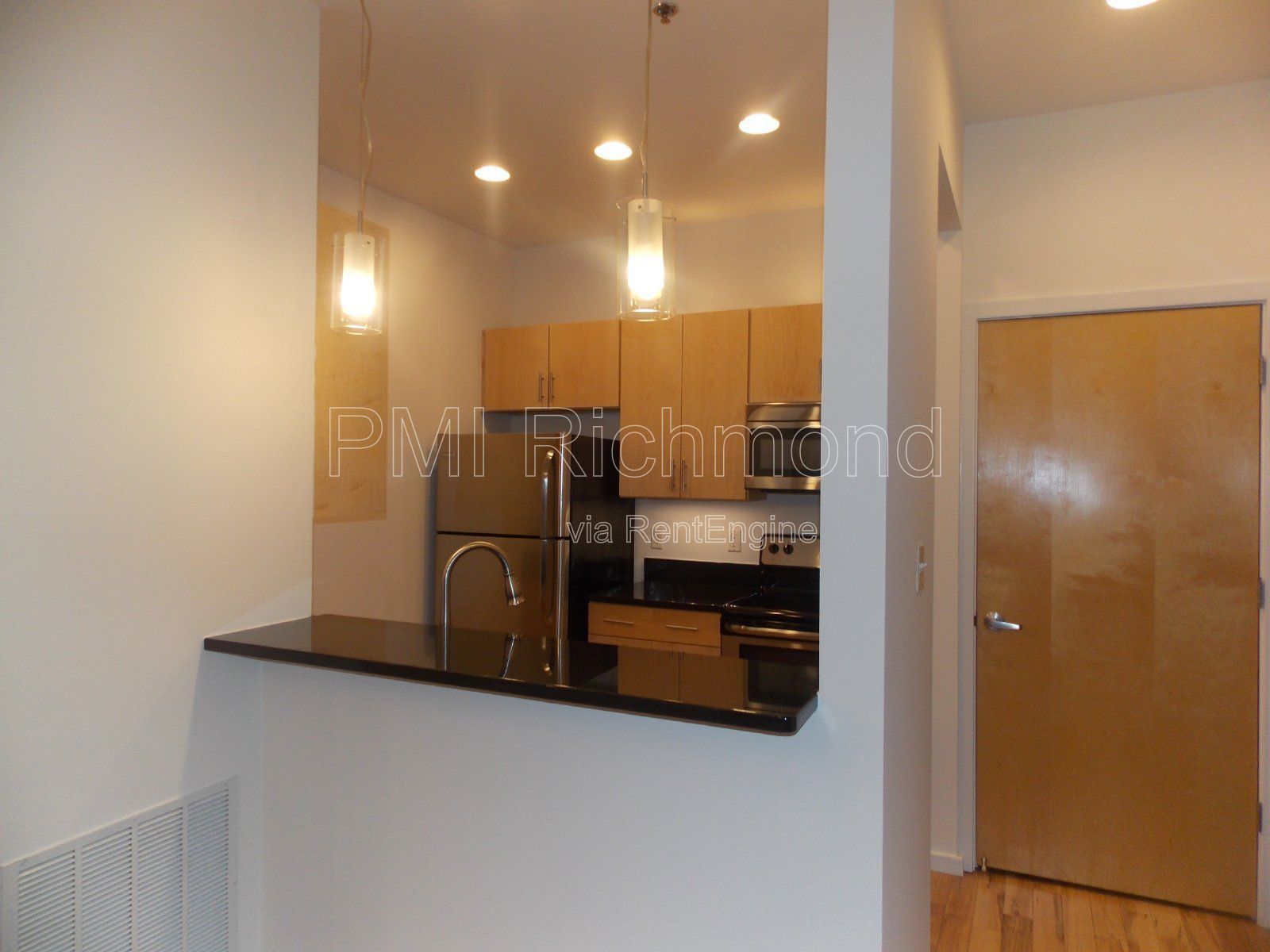 One Bedroom Condo in the Heart of Richmond! property image