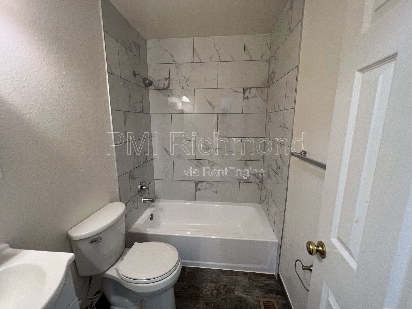 Beautiful 2-Bedroom Unit in The Villas Of Oakwood! property image