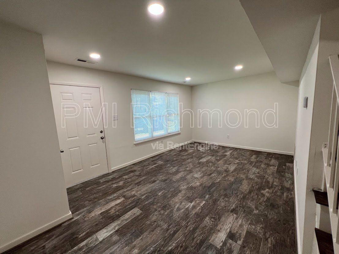 Gorgeous 3-Bedroom Townhouse in Highland Springs - Don't Miss It! property image