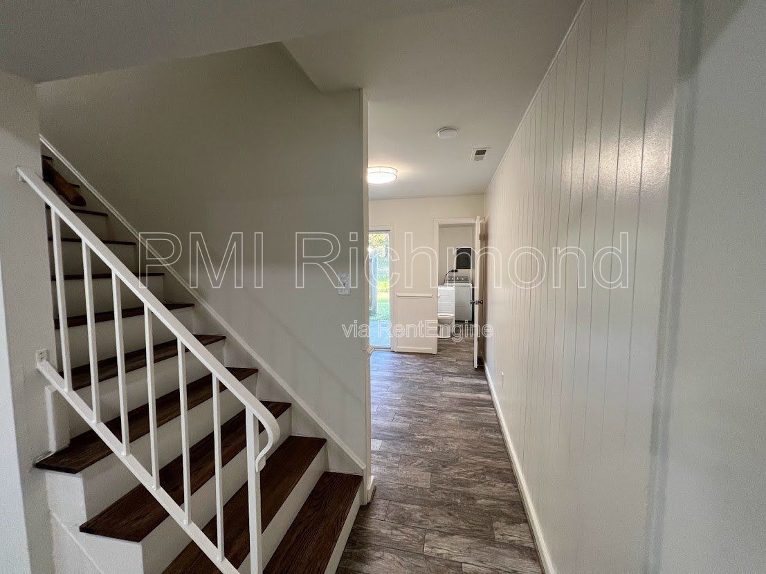 Gorgeous 3-Bedroom Townhouse in Highland Springs - Don't Miss It! property image