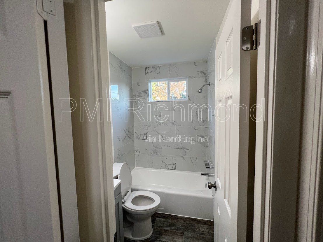 Gorgeous 3-Bedroom Townhouse in Highland Springs - Don't Miss It! property image