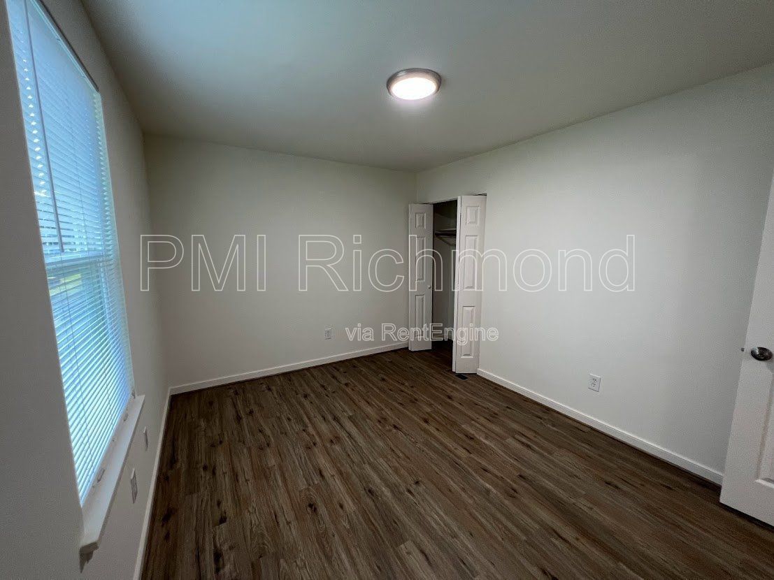 Gorgeous 3-Bedroom Townhouse in Highland Springs - Don't Miss It! property image