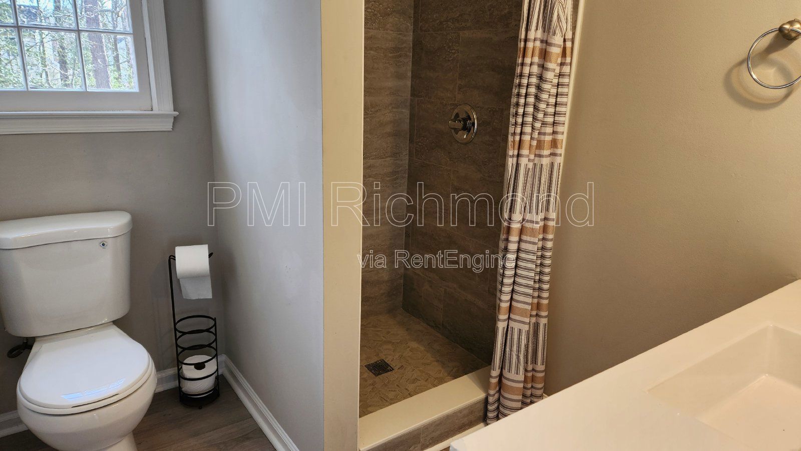 Enjoy this Spacious 4 Bed, 2.5 Bath Home in the Fernbrook Subdivision of North Chesterfield! property image