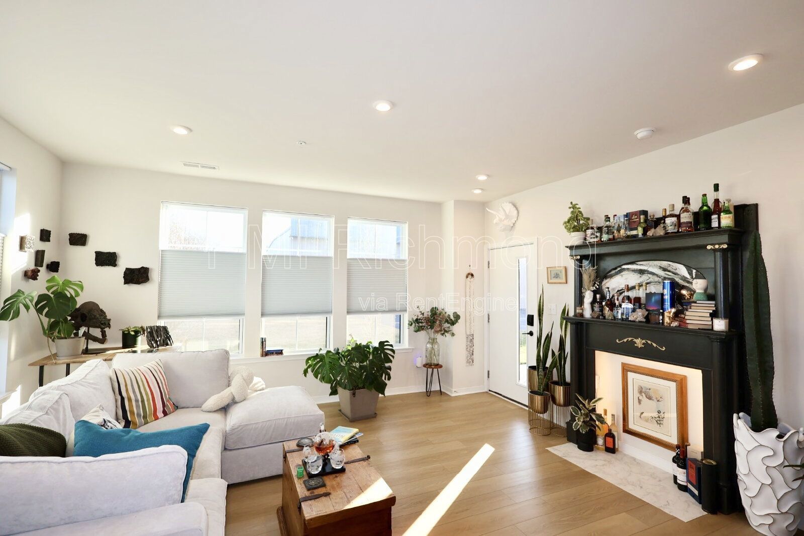 Stunning 2-Bed Condo with 2.5 Baths in the Heart of Richmond! property image