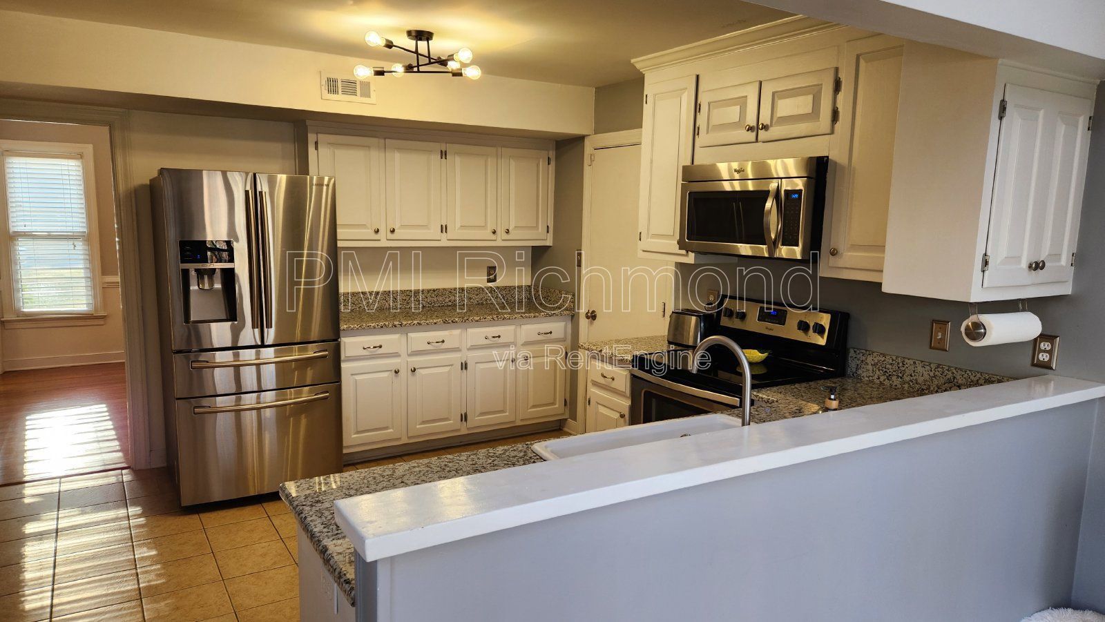 Spacious 4-Bed Colonial Style Home in The Woodlands Subdivision of Henrico! property image