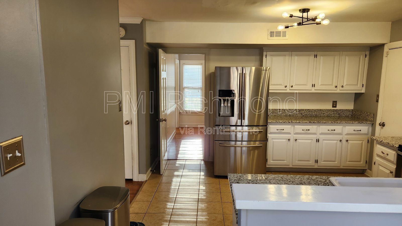 Spacious 4-Bed Colonial Style Home in The Woodlands Subdivision of Henrico! property image