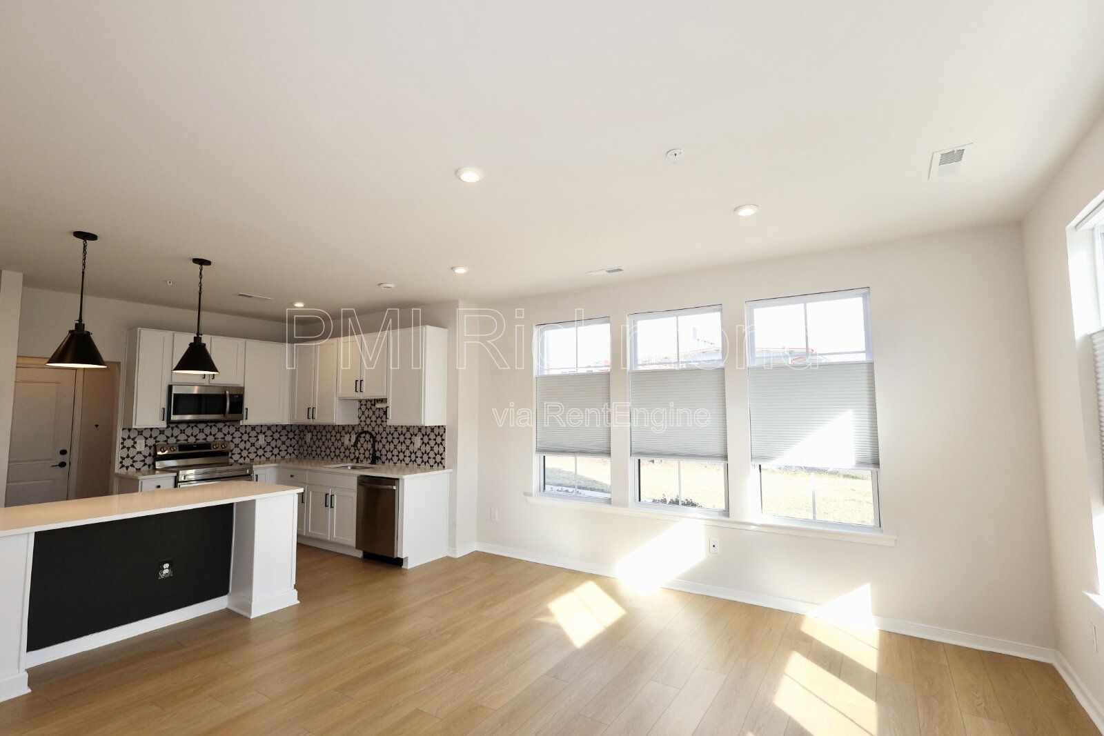 Stunning 2-Bed Condo with 2.5 Baths in the Heart of Richmond! property image