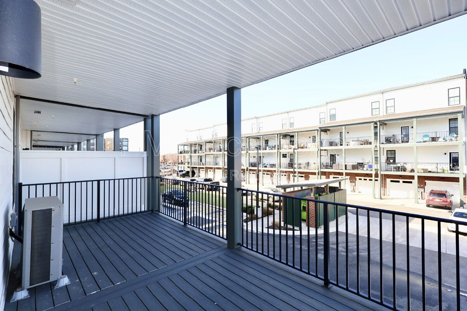 Stunning 2-Bed Condo with 2.5 Baths in the Heart of Richmond! property image