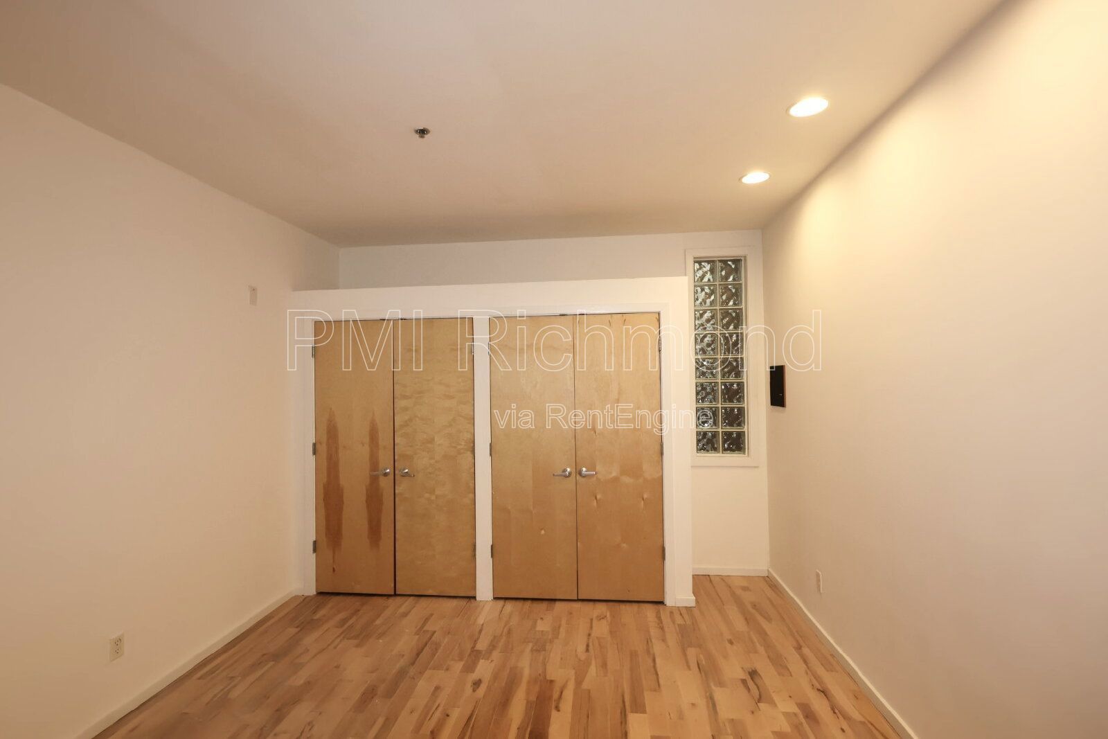 One Bedroom Condo in the Heart of Richmond! property image