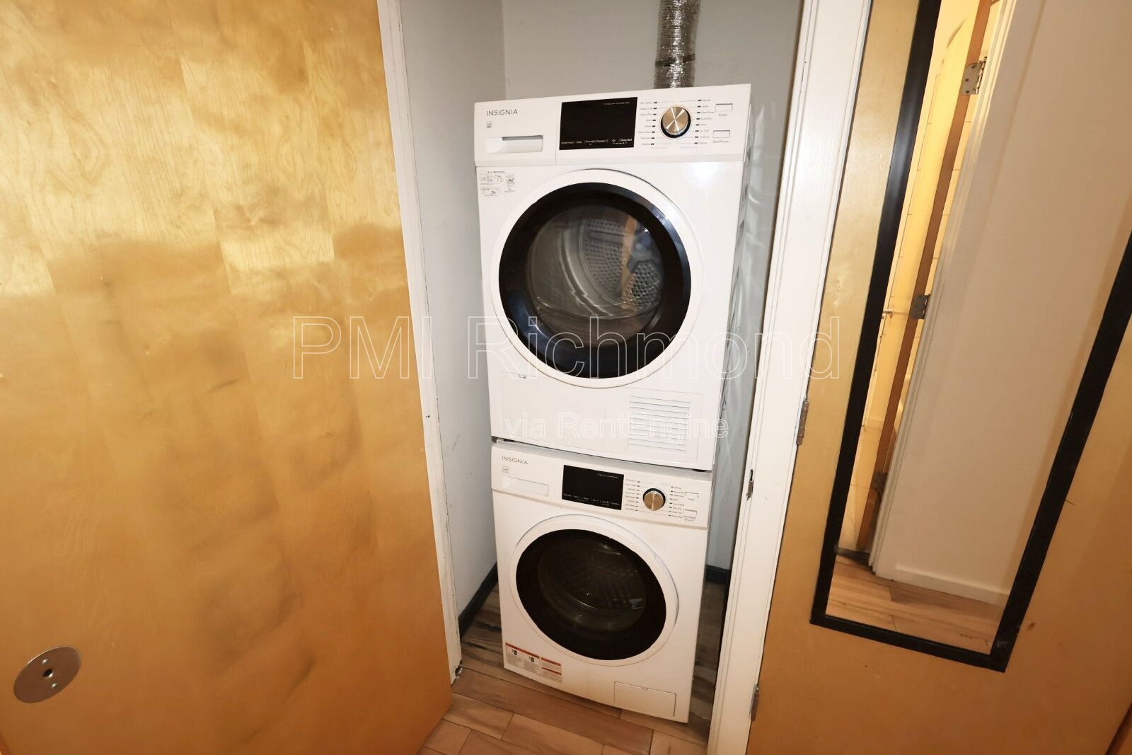 One Bedroom Condo in the Heart of Richmond! property image