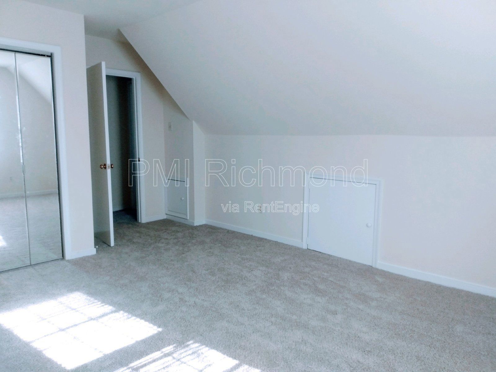 Wonderful 4 Bed, 2 Bath Cape Cod Style Home in Chesterfield! property image