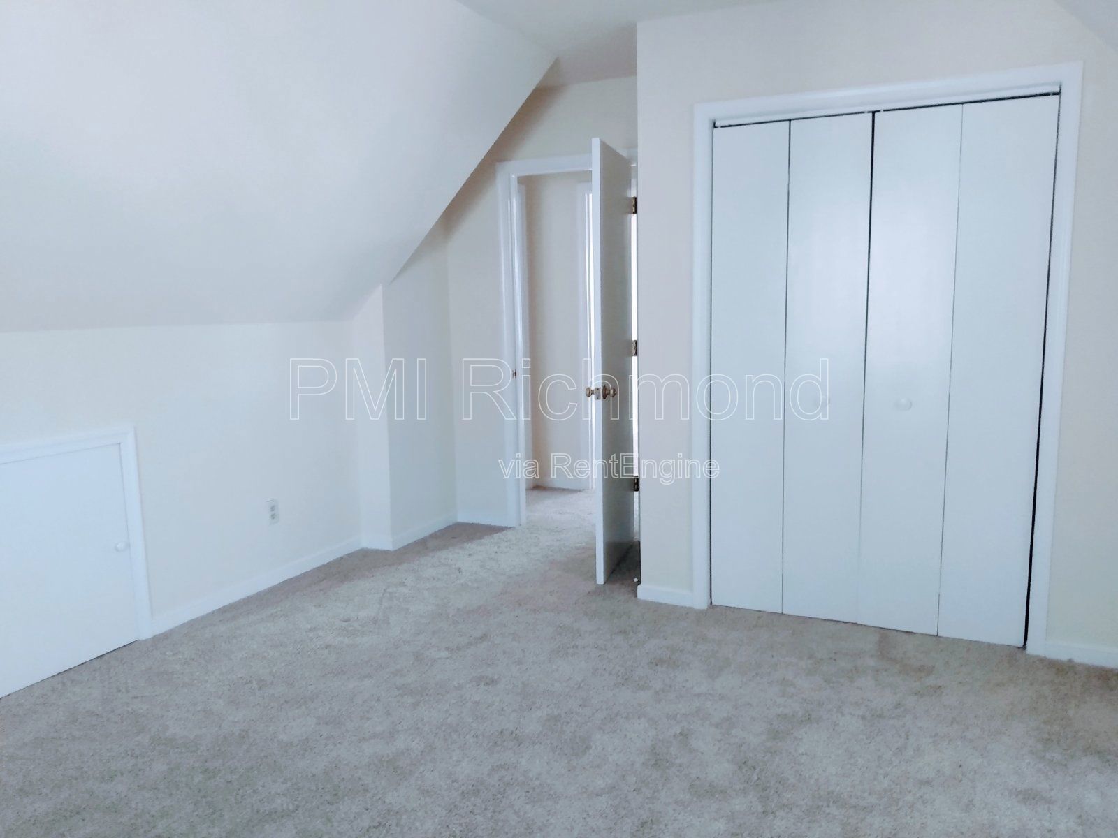 Wonderful 4 Bed, 2 Bath Cape Cod Style Home in Chesterfield! property image