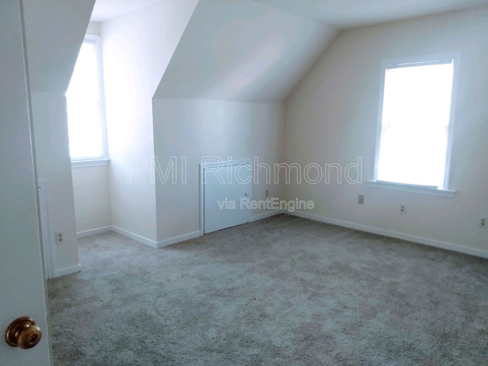 Wonderful 4 Bed, 2 Bath Cape Cod Style Home in Chesterfield! property image