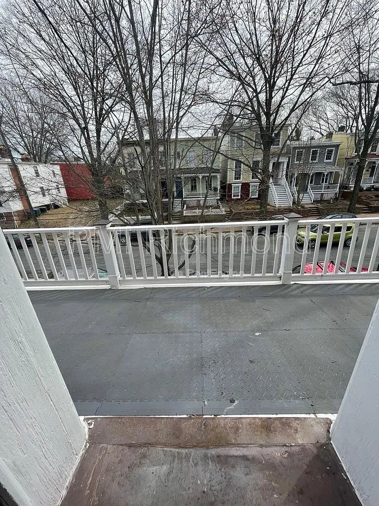 Charming 2-Bedroom Duplex Retreat in the Heart of Richmond! property image