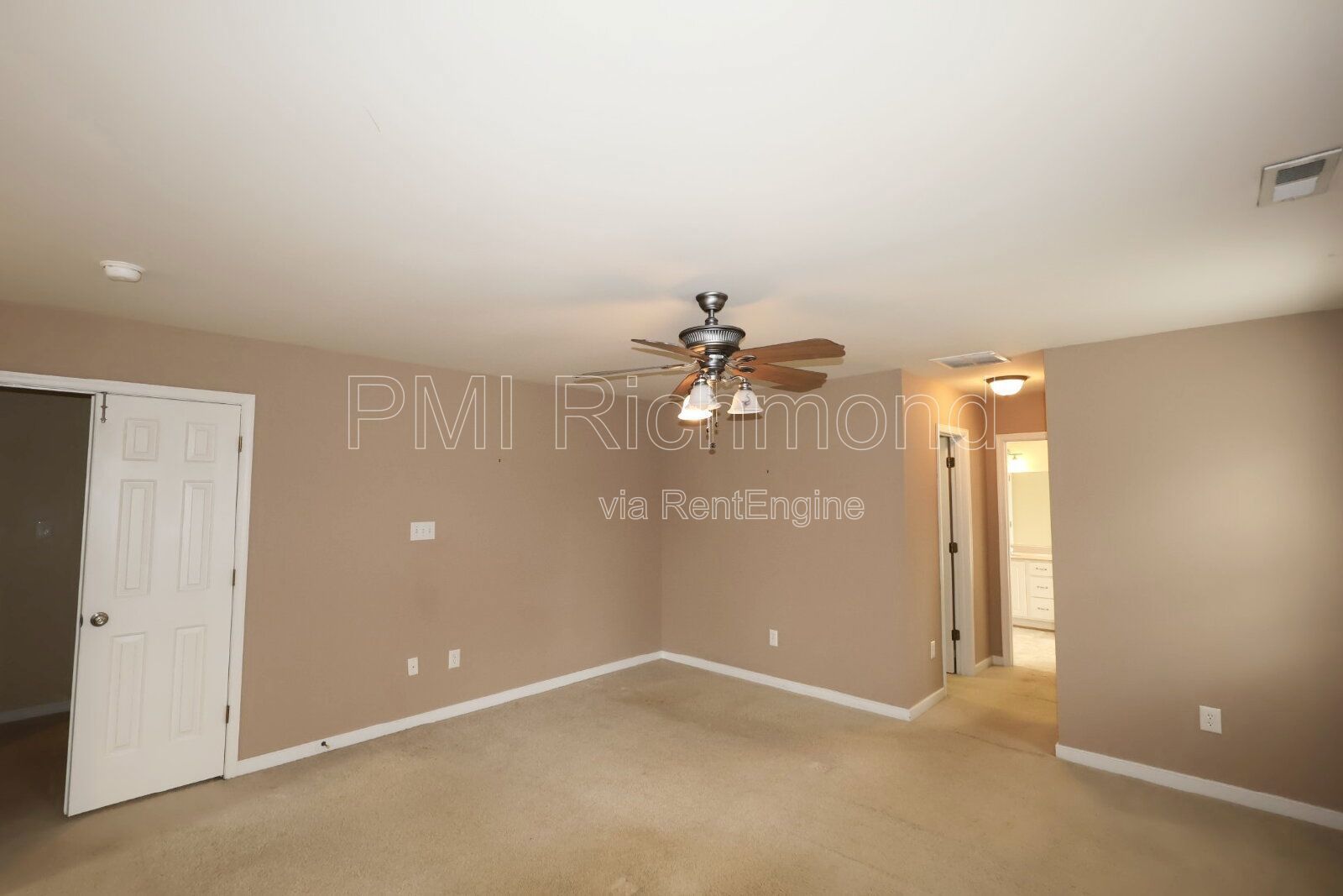 LIMITED TIME MARCH MOVE-IN SPECIAL! Spacious 4-Bed Retreat on Ancient Oak Dr. in Mechanicsville property image