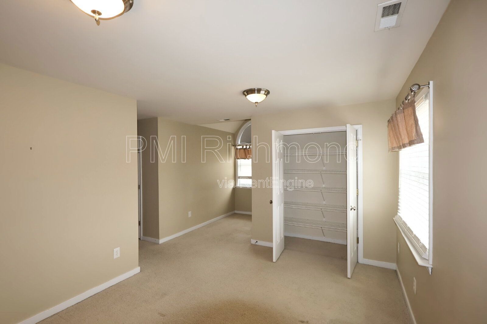 LIMITED TIME MARCH MOVE-IN SPECIAL! Spacious 4-Bed Retreat on Ancient Oak Dr. in Mechanicsville property image