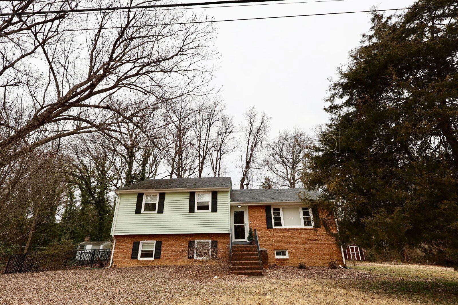Welcoming 3-Bed Richmond Home with a Beautiful Granite Kitchen! property image