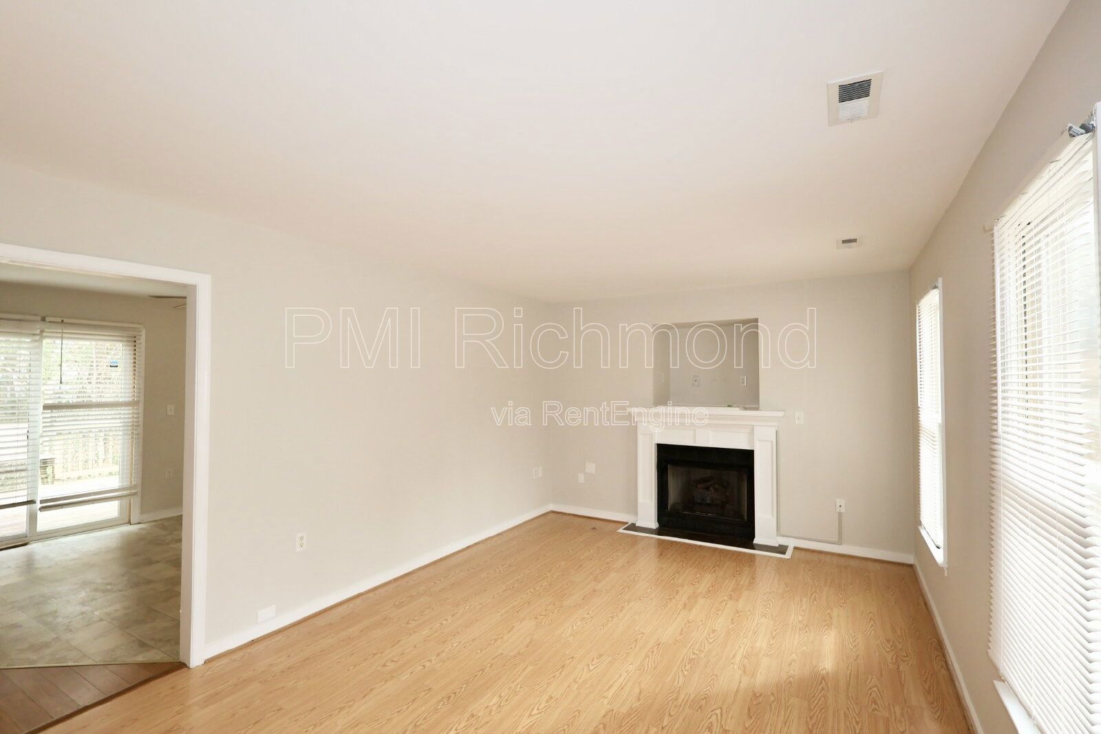 Luxurious 4-Bed Home in Bon Air Hills Subdivision of North Chesterfield! property image