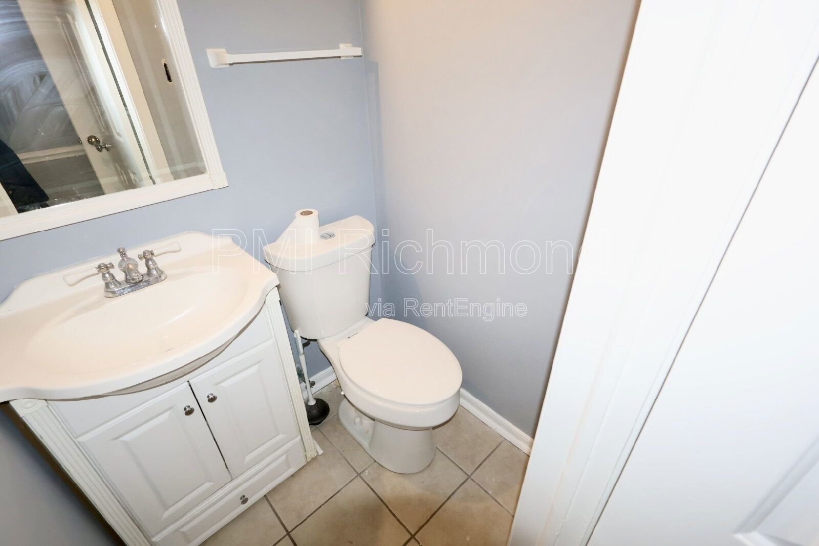 Lovely 3-Bed Retreat with Modern Comforts at 1929 Millsap Lane! property image