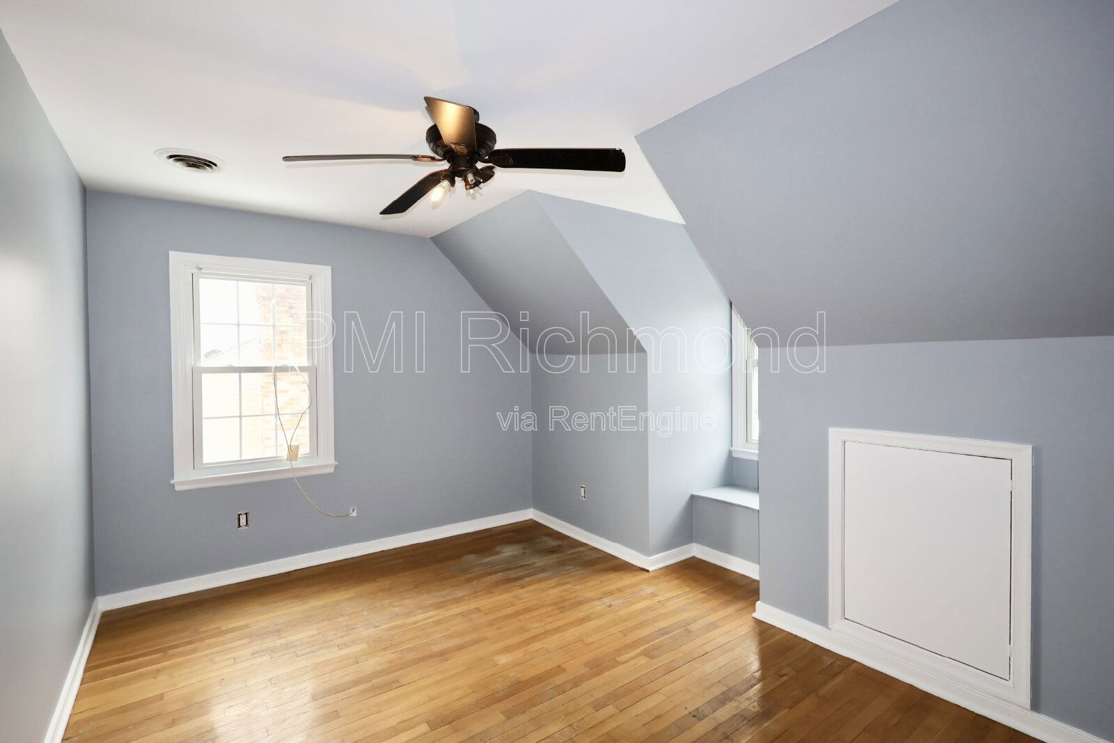 Lovely 3-Bed Retreat with Modern Comforts at 1929 Millsap Lane! property image