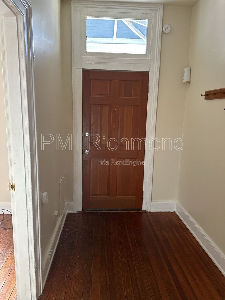 Beautiful 2-Story Home with Richmond Charm in Oregan Hill! property image