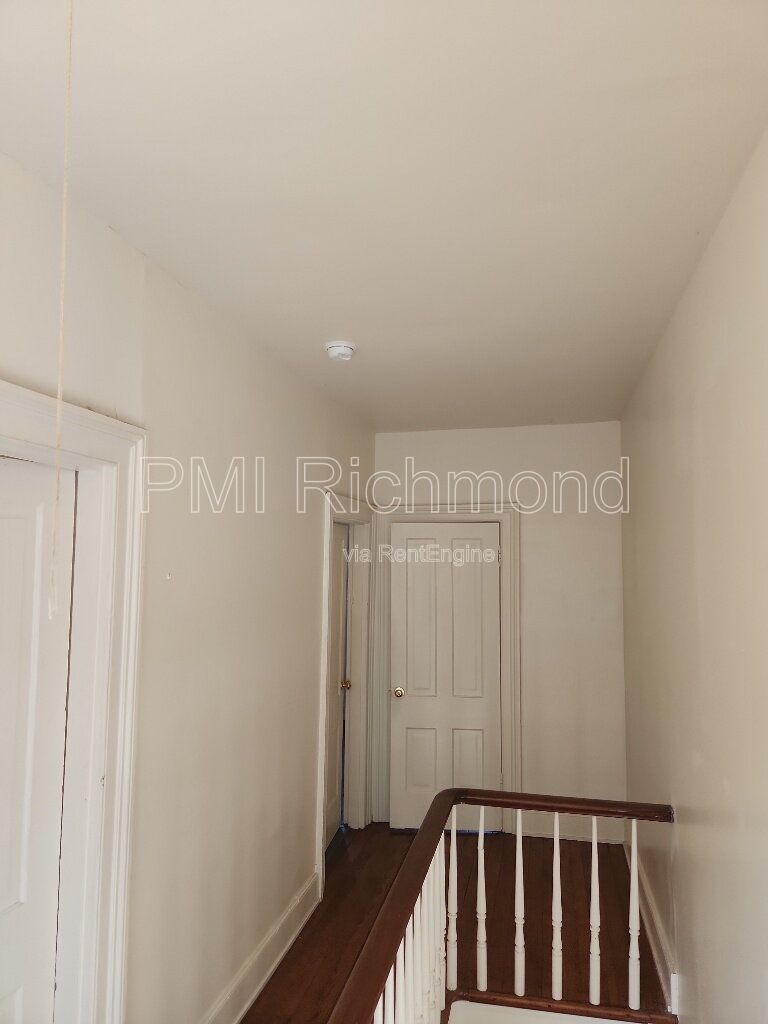 Beautiful 2-Story Home with Richmond Charm in Oregan Hill! property image