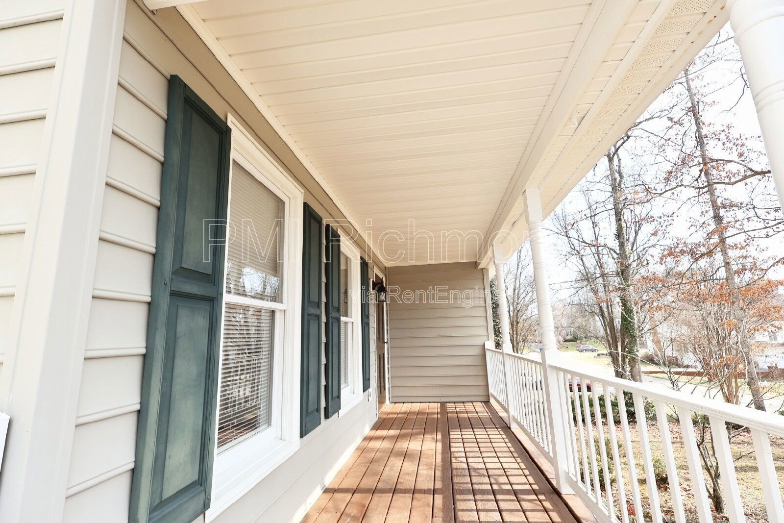 Beautiful Single Family Colonial Home in The Exbury Subdivision! property image