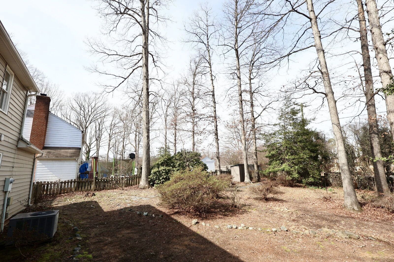 Beautiful Single Family Colonial Home in The Exbury Subdivision! property image