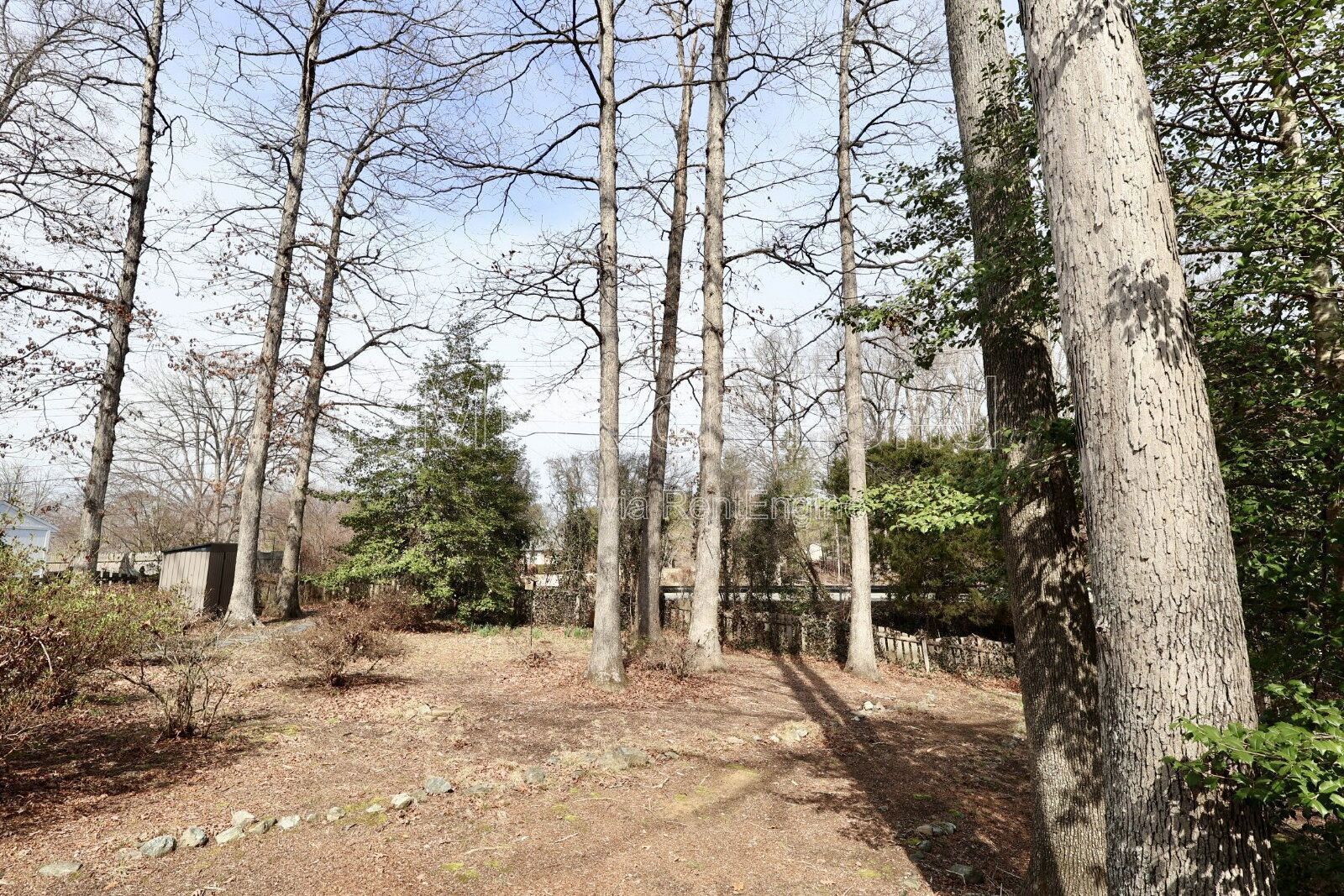 Beautiful Single Family Colonial Home in The Exbury Subdivision! property image