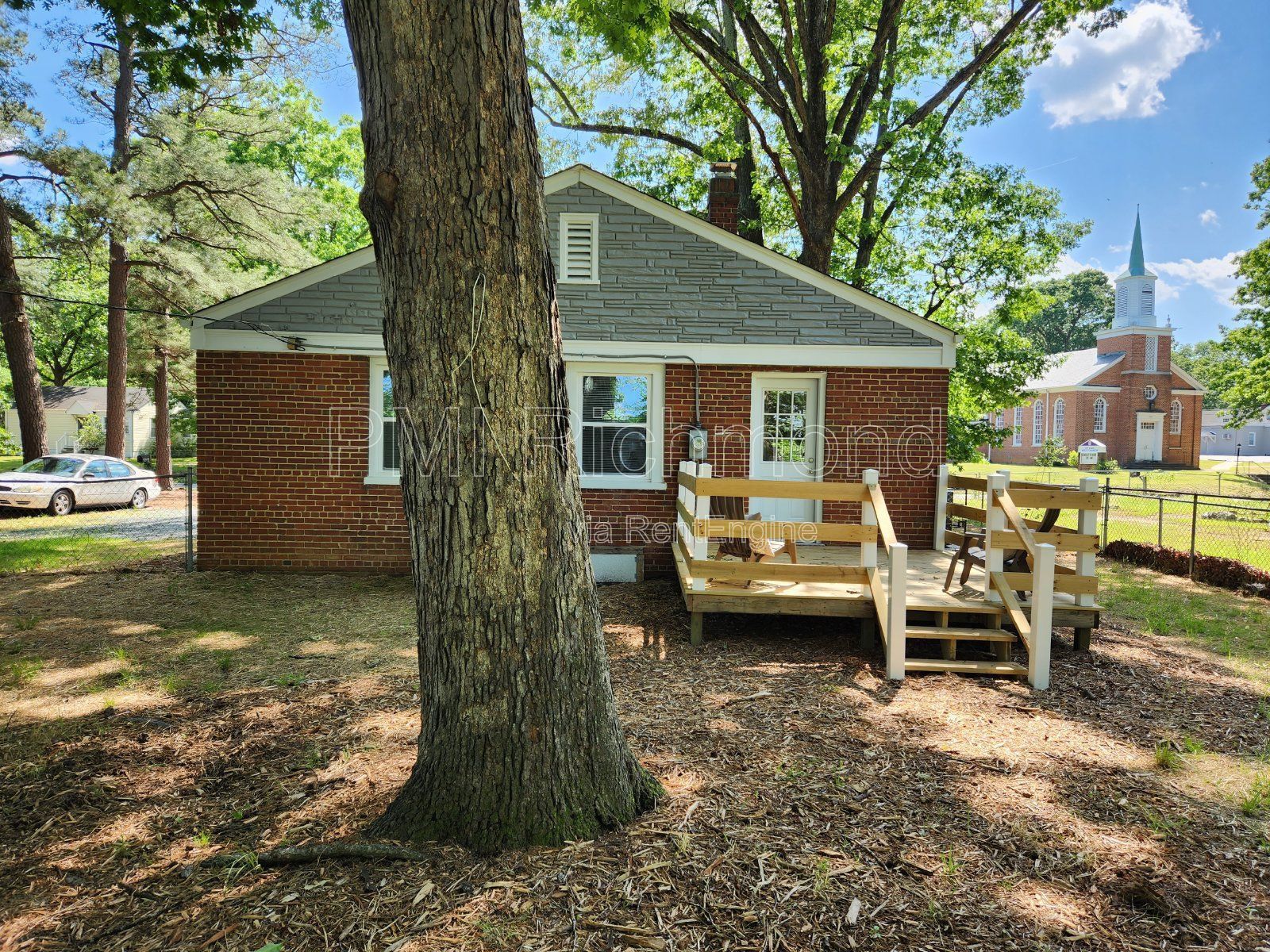 Modern & Cozy Brick Home in the McGuire Homes Subdivision! property image