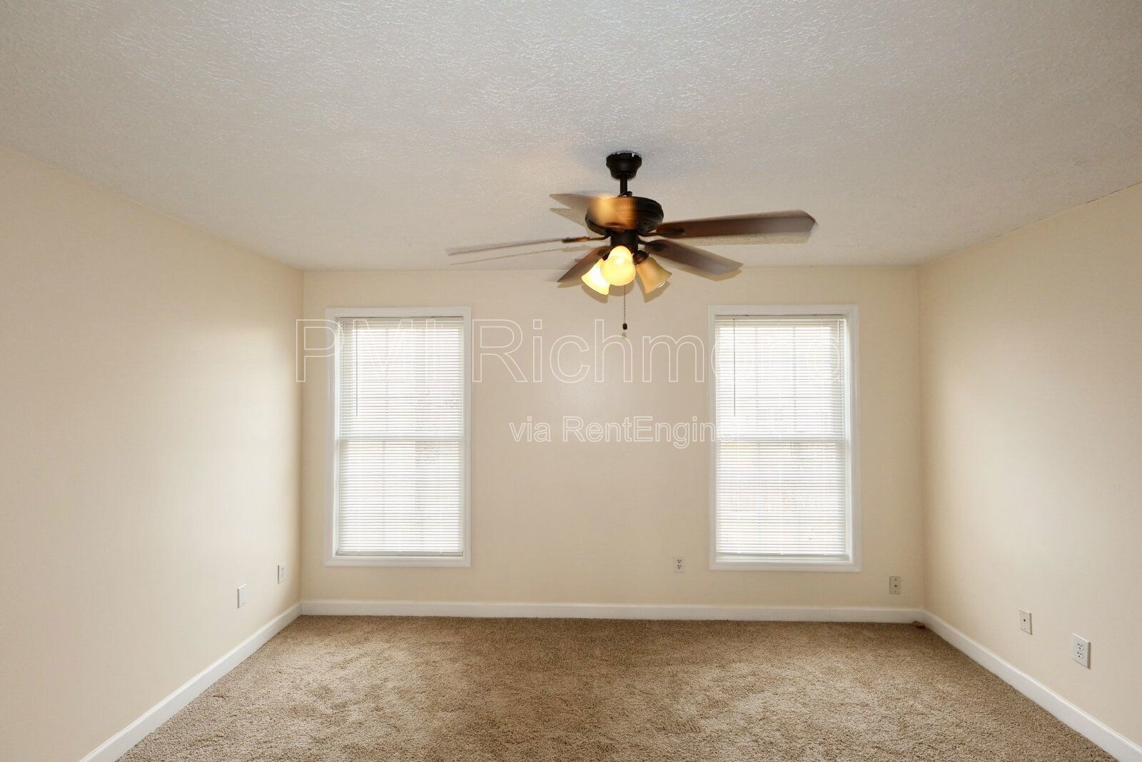 Charming 2 Bed, 2.5 Bath Townhome in Chester, VA! property image