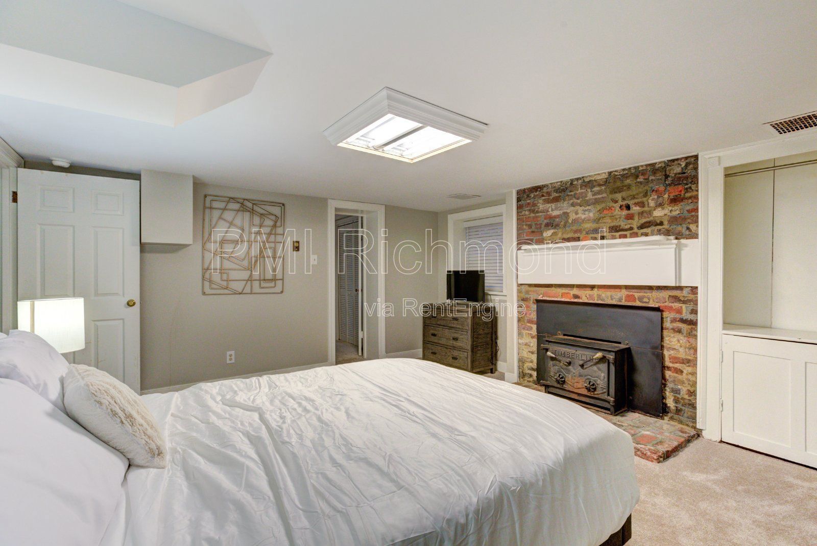 Elegant 4-Bedroom Townhouse in Richmond's Jackson Ward! property image