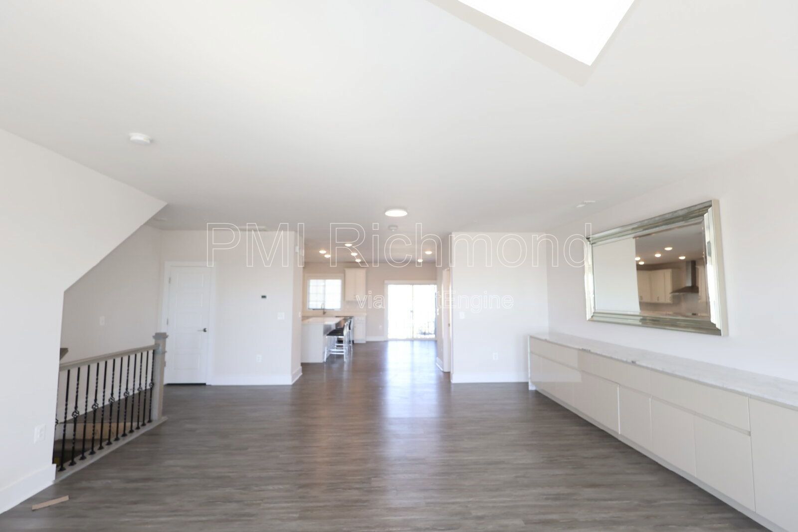 Gorgeous 3-Bed Townhouse in Short Pump with Granite Touches! property image