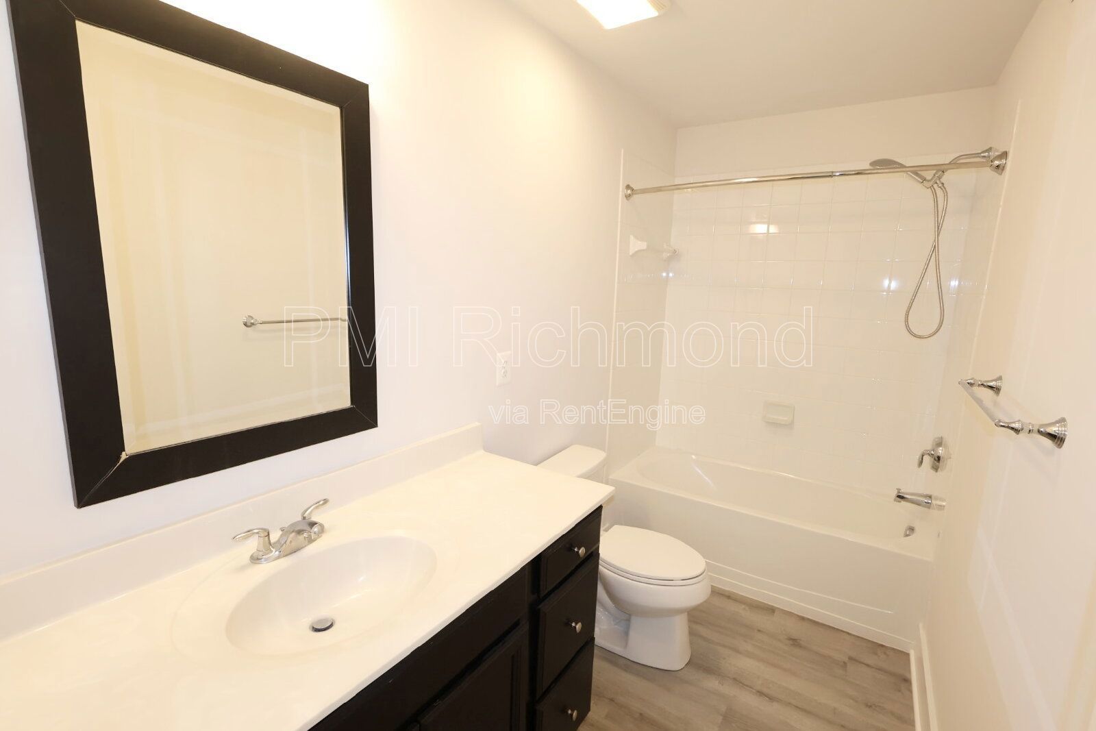 Gorgeous 3-Bed Townhouse in Short Pump with Granite Touches! property image