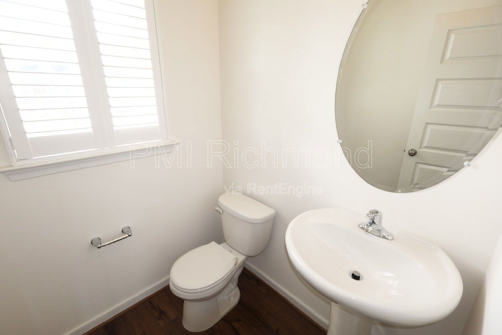 Stunning 3-Bed Townhouse with Modern Touches at 12005 Rubystone Dr! property image