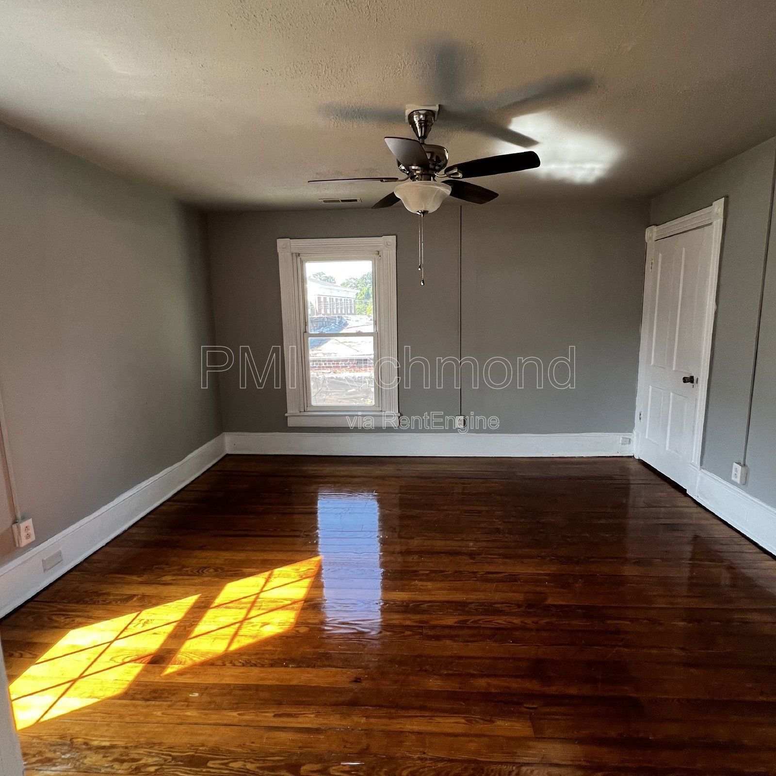 Quaint 1-Bed Duplex Unit Located in Colonial Heights! property image