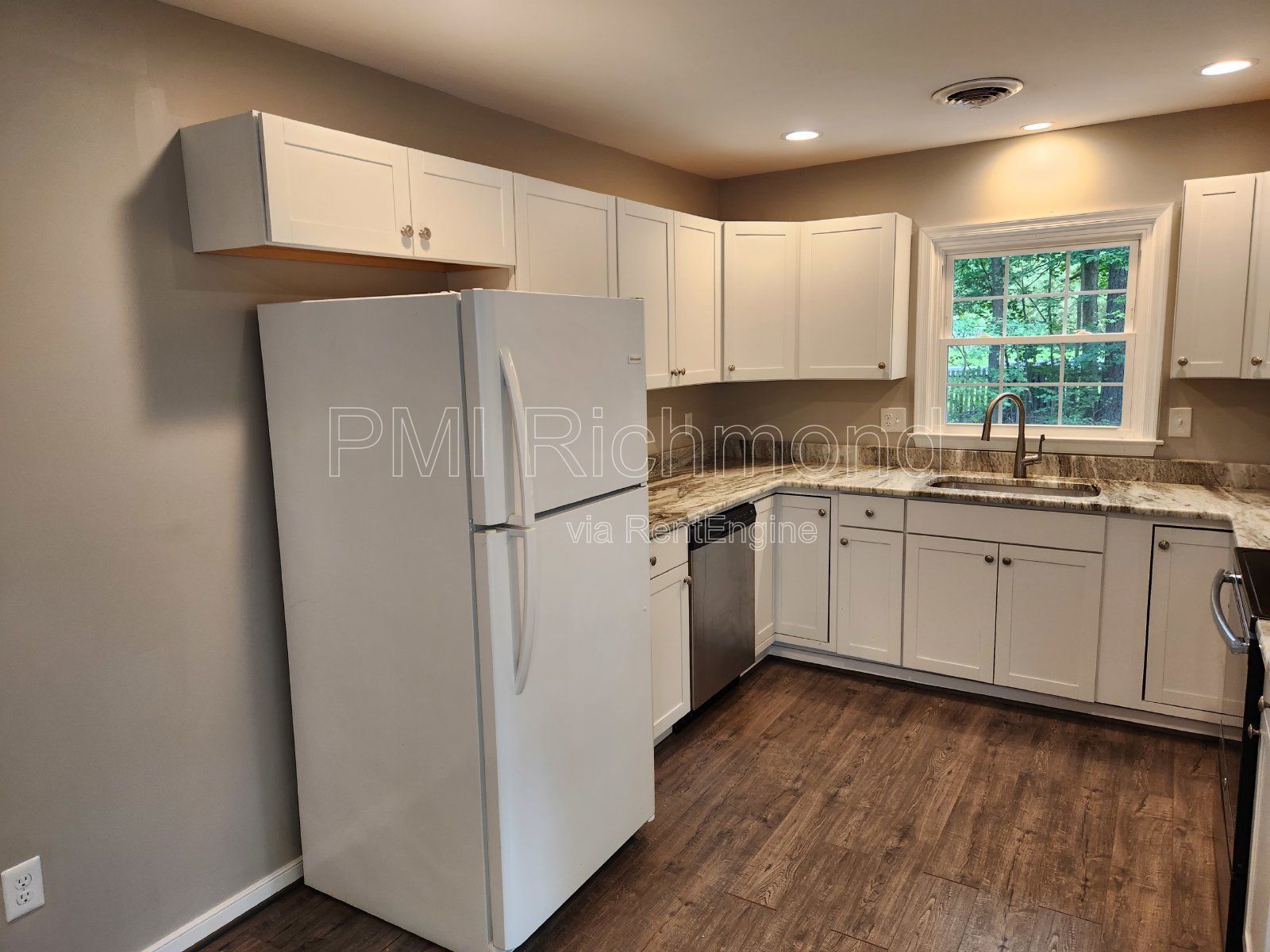 Cute 3Bed, 2Bath Updated Home in Midlothian! property image