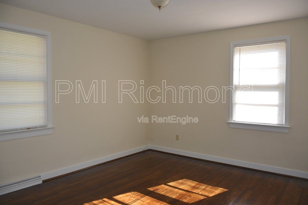 Single-Family Ranch-Style Home in Richmond's Hollandale Subdivision! property image