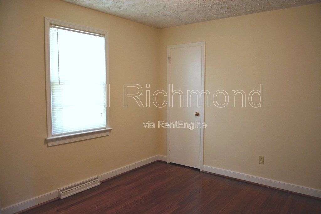 Single-Family Ranch-Style Home in Richmond's Hollandale Subdivision! property image