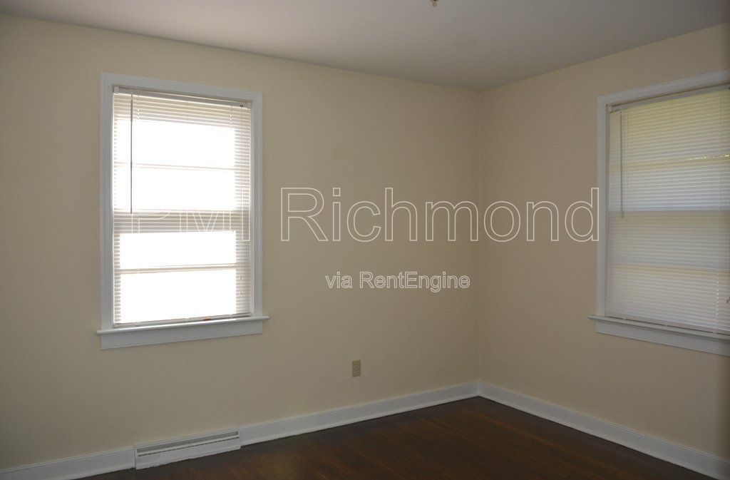 Single-Family Ranch-Style Home in Richmond's Hollandale Subdivision! property image