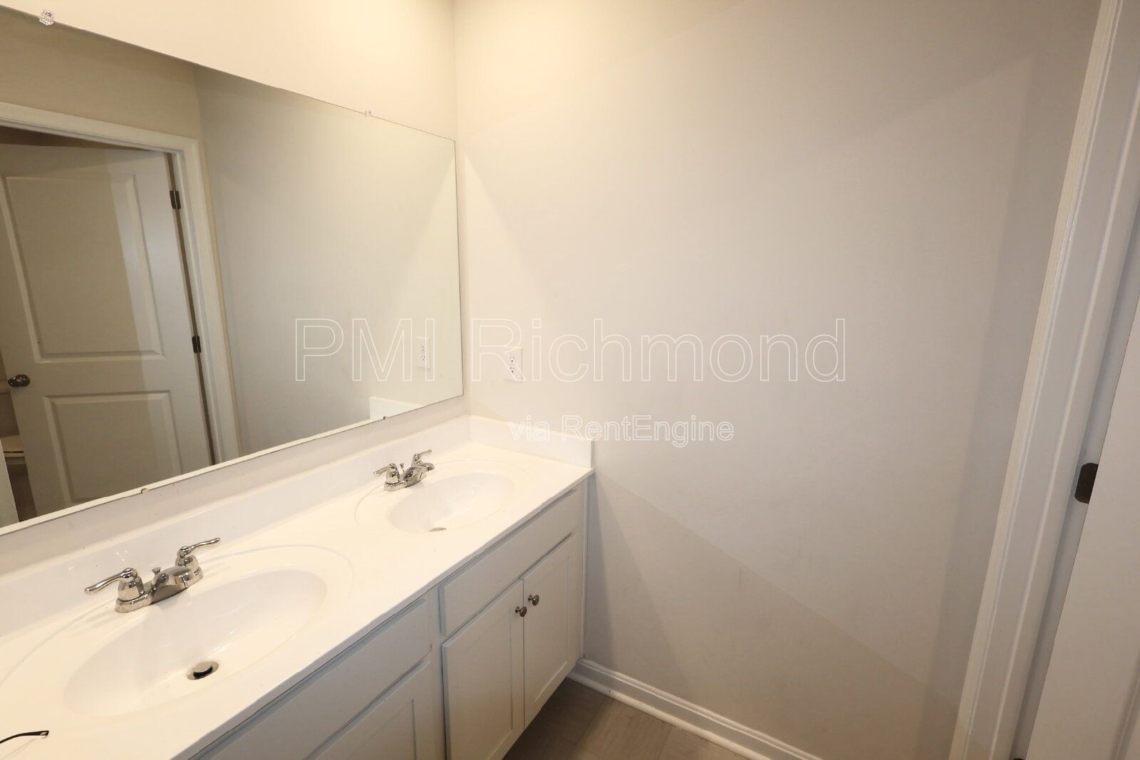 Gorgeous & Modern 5Bed Home in Chesterfield, VA! property image