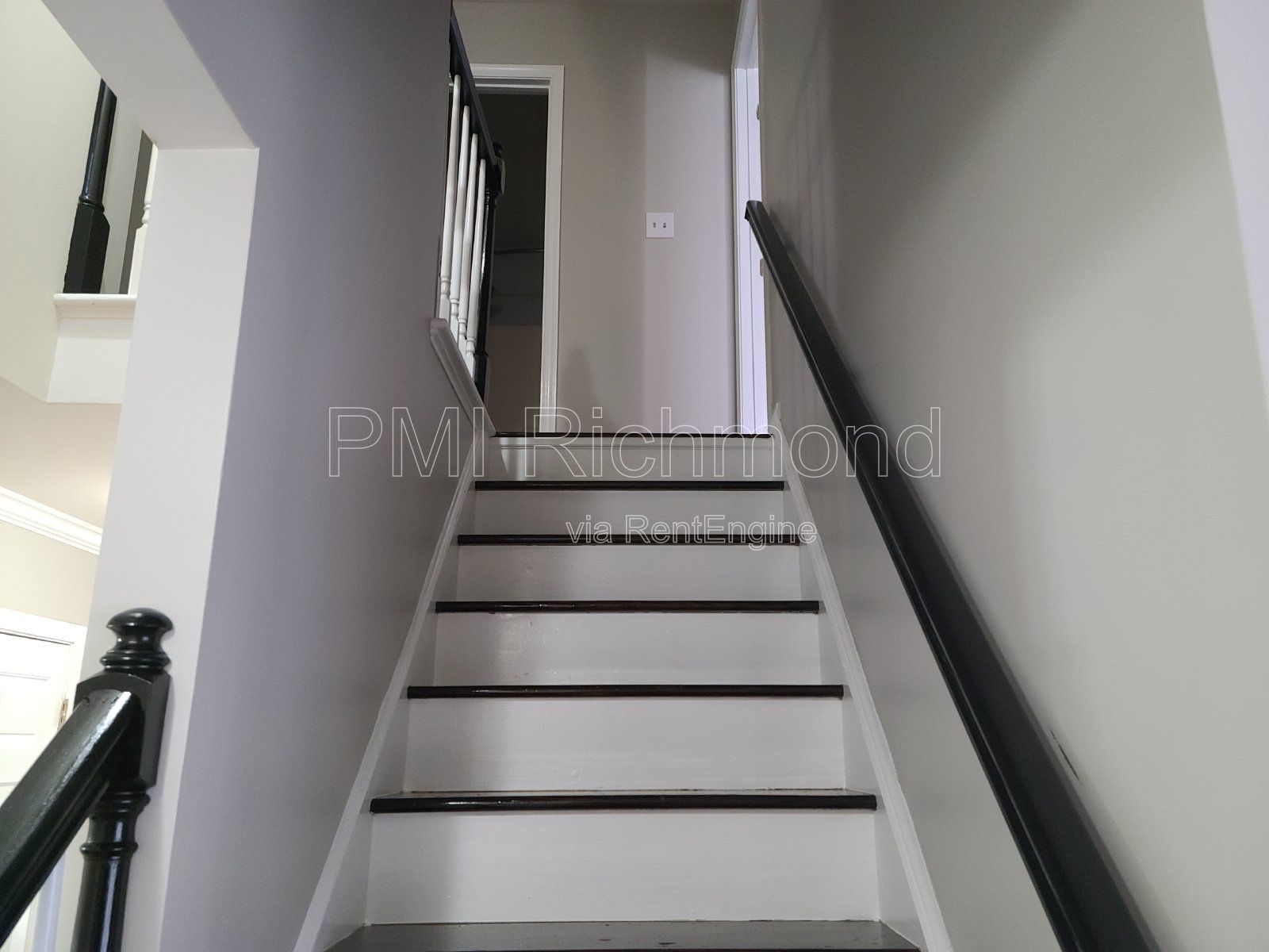 Gorgeous 4-Bedroom Home Located in Midlothian! property image