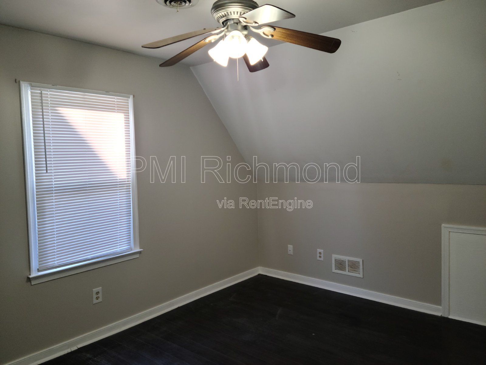 Gorgeous 4-Bedroom Home Located in Midlothian! property image